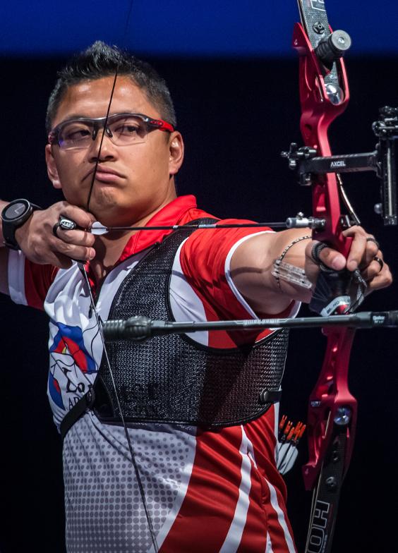 Tabs, Slings, Guards & Gloves Lancaster Archery Dealer